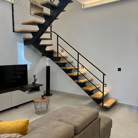 Vista Mare Maisonette Apartment *